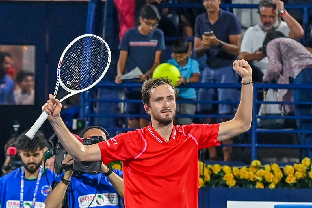 Medvedev vence Rublev e é campeão do ATP 500 de Dubai - Folha PE
